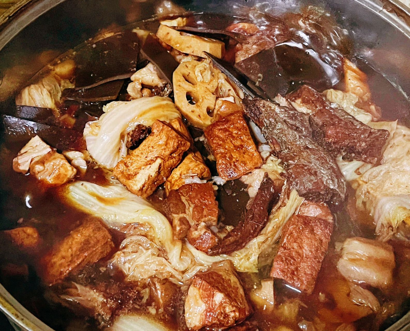 冬日必做 博山酥锅 博山酥锅太香啦 淄博人过年必吃 每到快过年都会煮