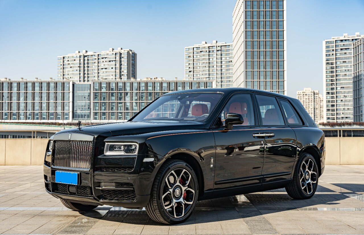 【特惠】库里南 2024款 black badge 劳斯莱斯 库里南 2024款 black
