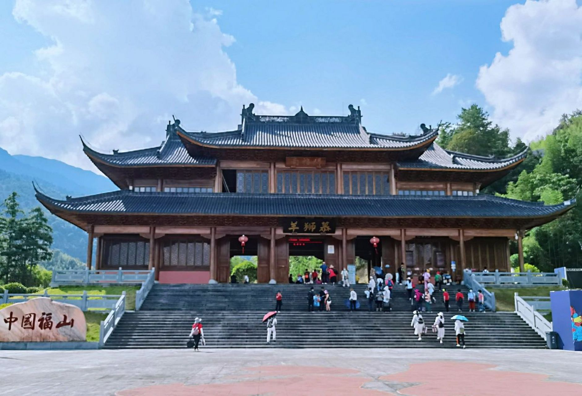 羊狮慕风景区 地址:江西省吉安市安福县羊狮慕风景区 时间:8:00—17