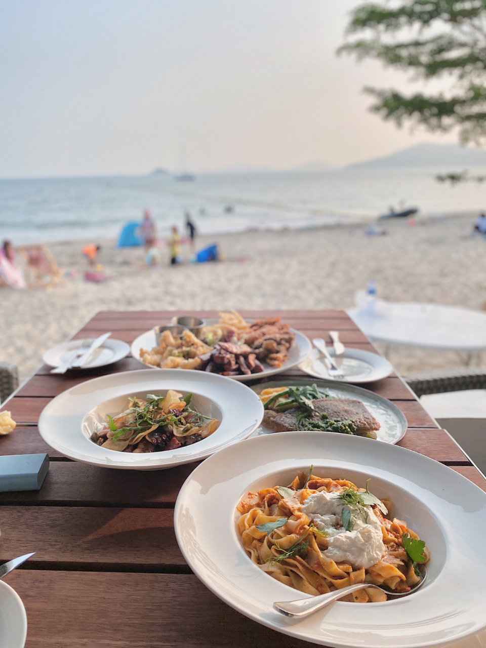 99bathers 可以提前官网预定靠海一侧位置,都可以尽量安排 - 浪漫的