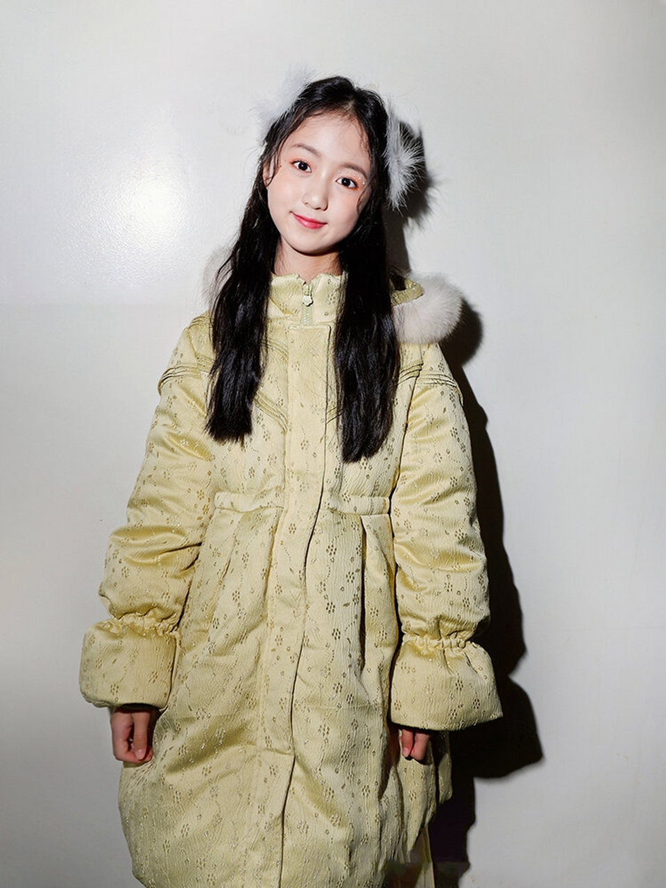 布丁糖糖秀场花絮图|deesha 2023 aw 后台候场中的布丁糖糖 带着期待