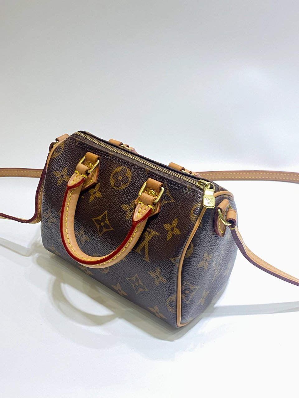 二奢好物:lv经典老花 迷你枕头包 lv路易威登speedy nano 经典老花 超