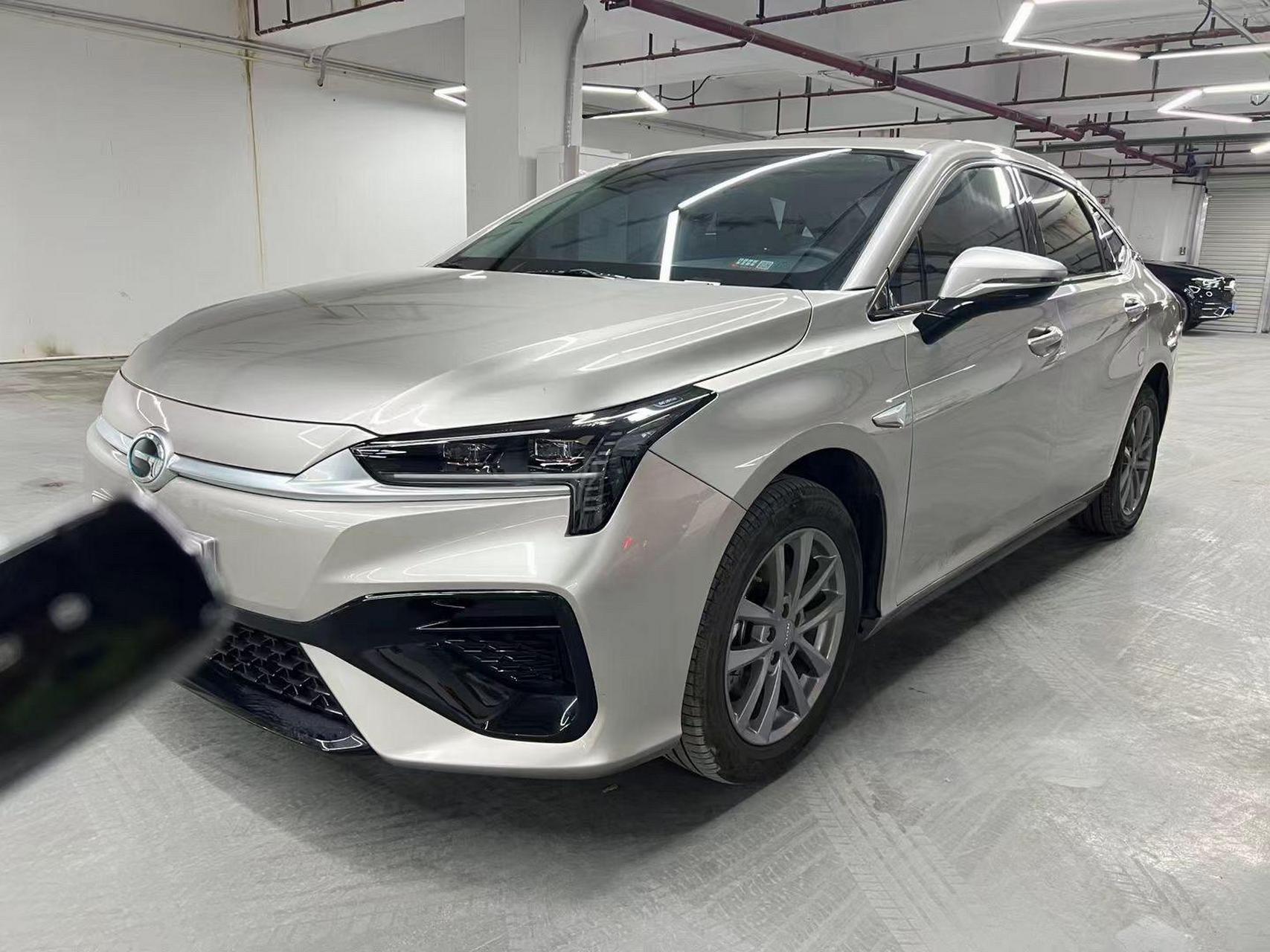 粤a户,24年新款广汽埃安aion s 炫 580 纯电动91,续航480,非营运