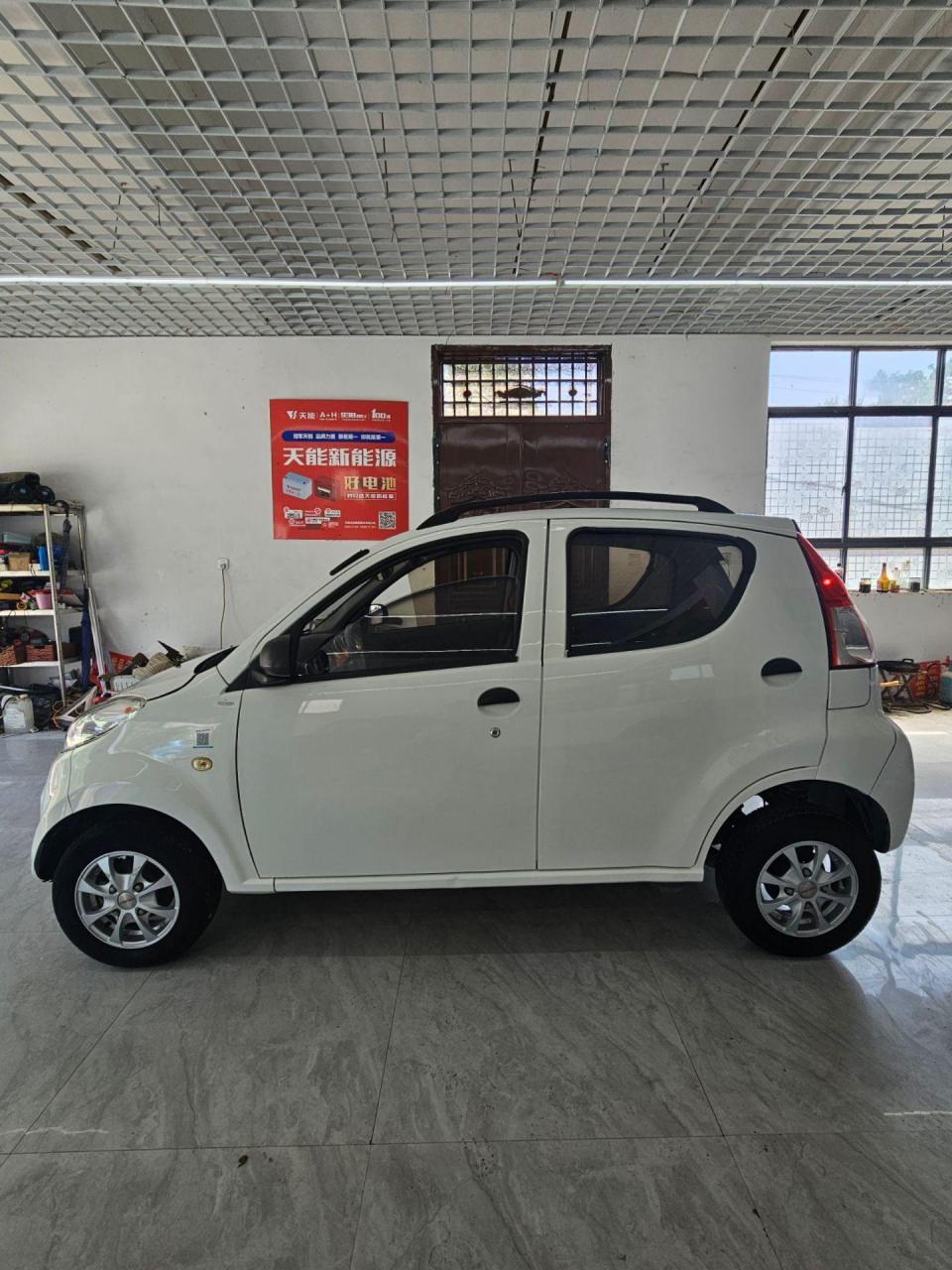 三轮车的价格就可以拥有,太实惠了,最新到店一辆19年制造的极品御捷q5