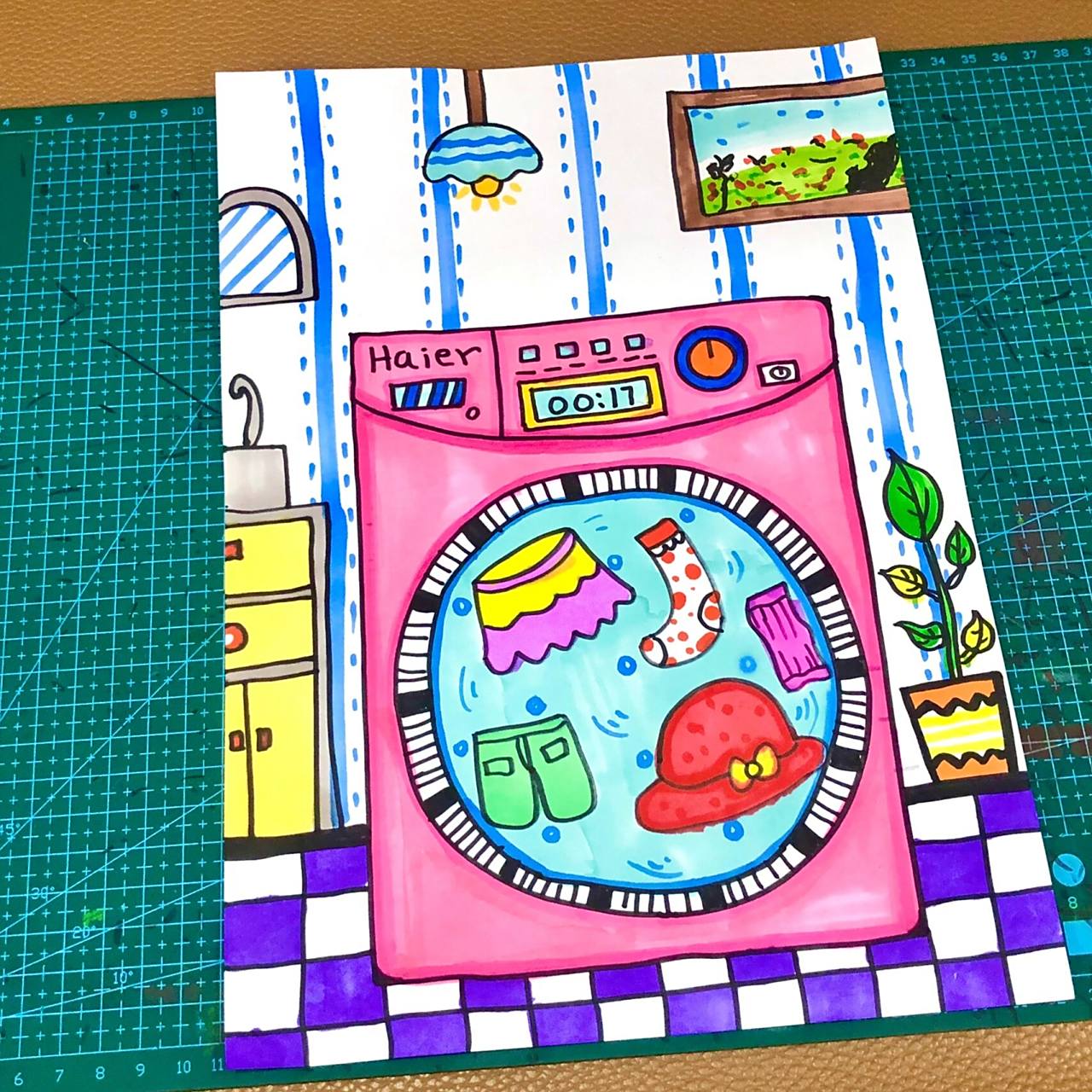 儿童创意画——《洗衣机》 这节课是很有画效的 主要色彩背景要丰富