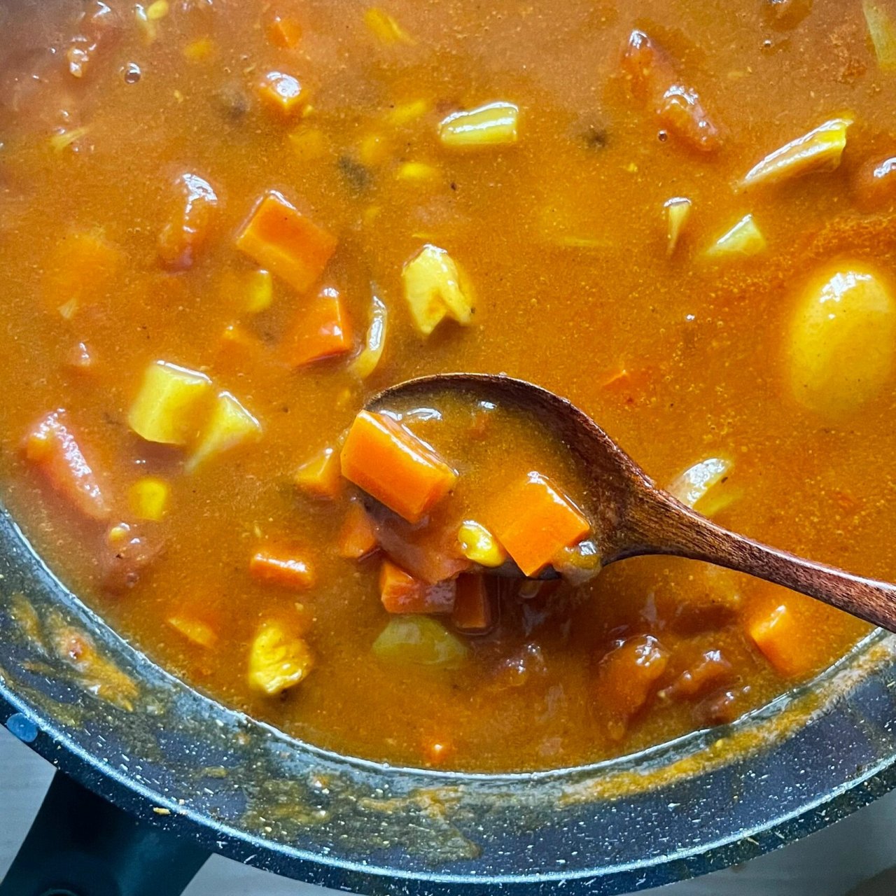 听我说真的谢谢你01 第一次做番茄咖喱直接喝了一大碗,超级超级超级