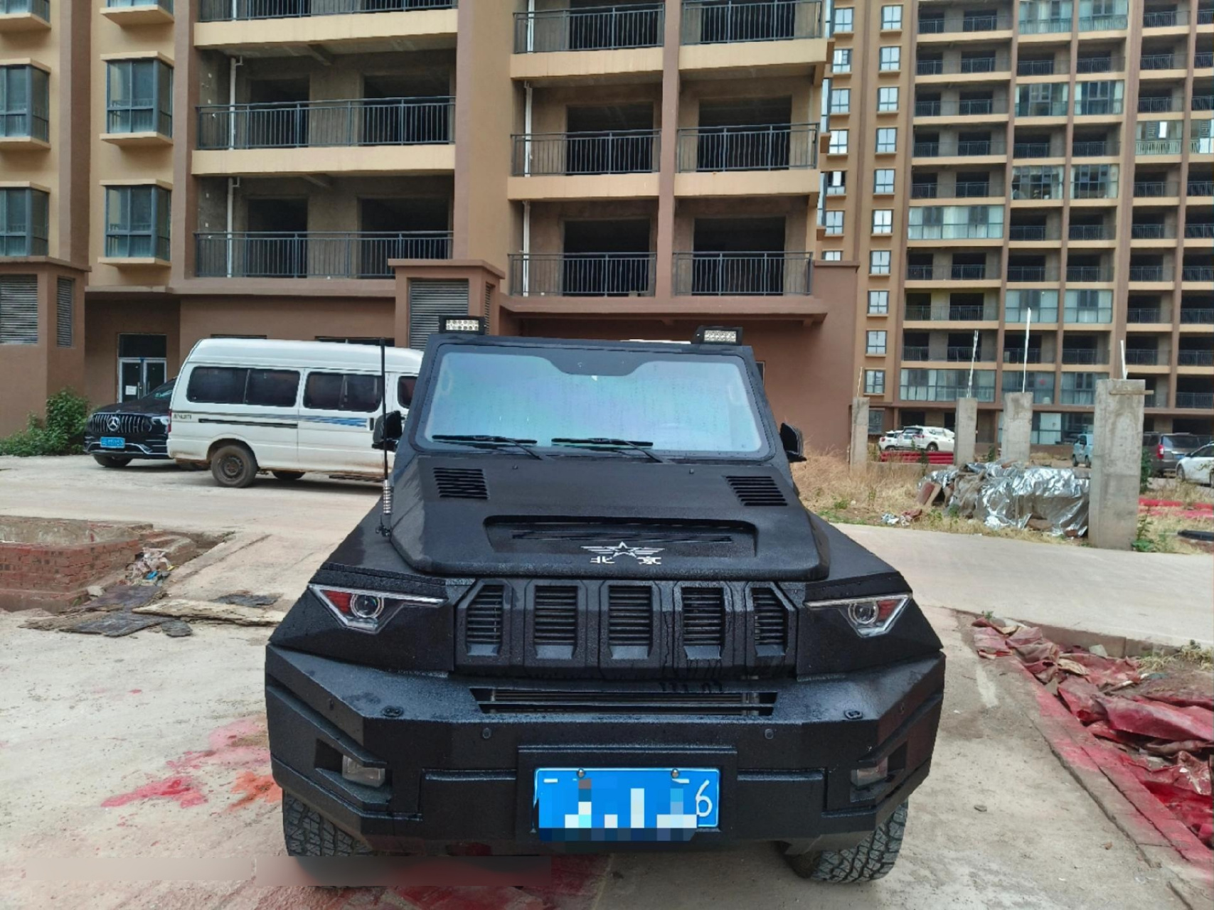 北京bj80   捍卫者   民用防弹车  限量版2017年上牌   安全行驶36000