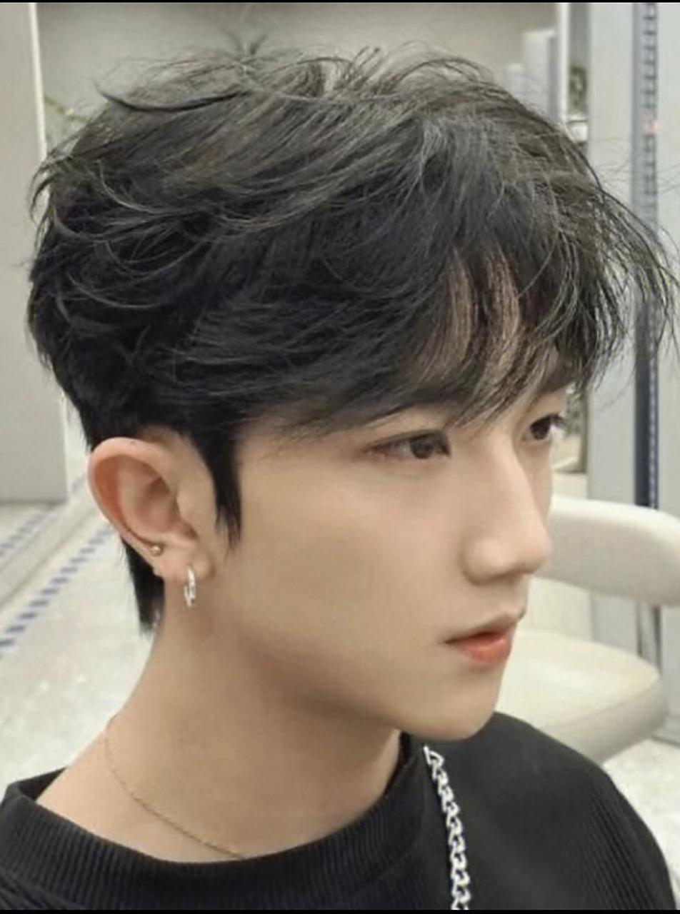 微分碎盖 超帅男士韩式气垫烫~乌鲁木齐男士烫发推荐乌鲁木齐男生烫发