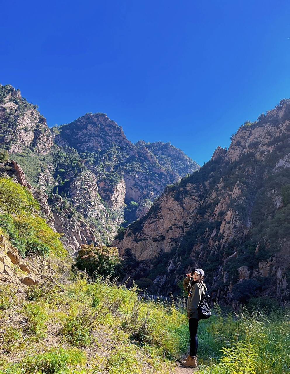 【包头】九峰山甘沟爬山虐腿体验 甘沟爬山线路是呼包鄂周边户外爱好