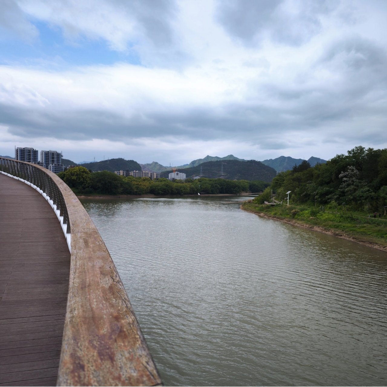 天台 始丰湖公园 第四天 原本计划打车天培线至智者塔院 可能八点多