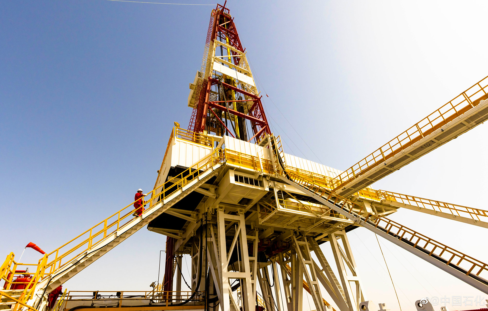 【华北石油工程首台80d自动化智能钻机 高效完成首口井施工任务】4月8