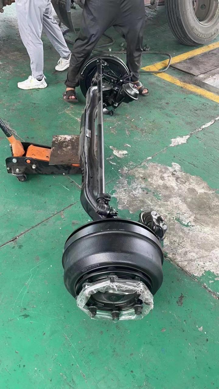 欧马可s5殴航  奥铃大黄蜂碟刹改鼓刹,无损安装,无损安装