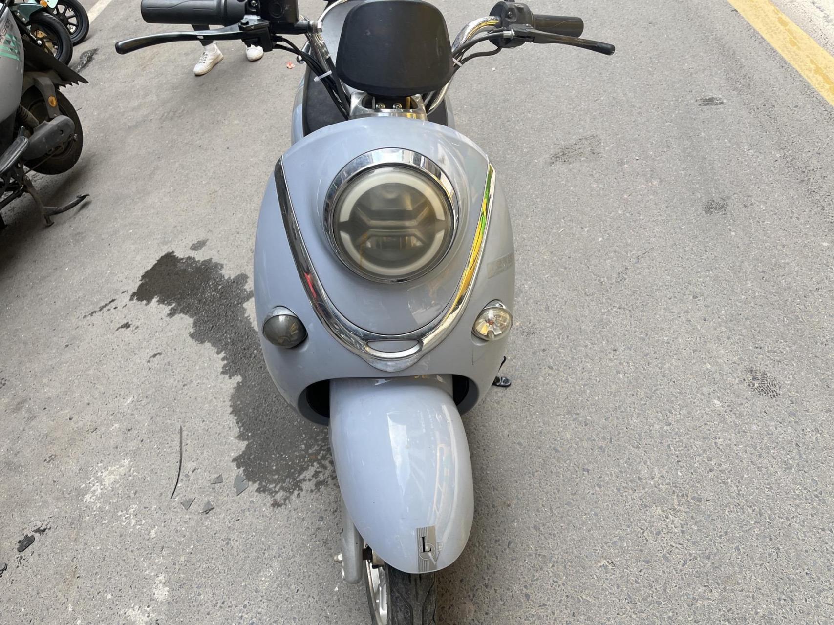 72v安尔达电动车