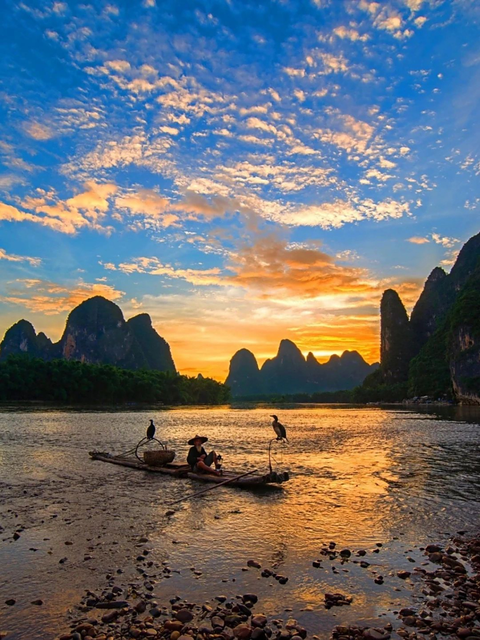 桂林漓江风景名胜区——国家5a景区   桂林市漓江景区位于广西壮族