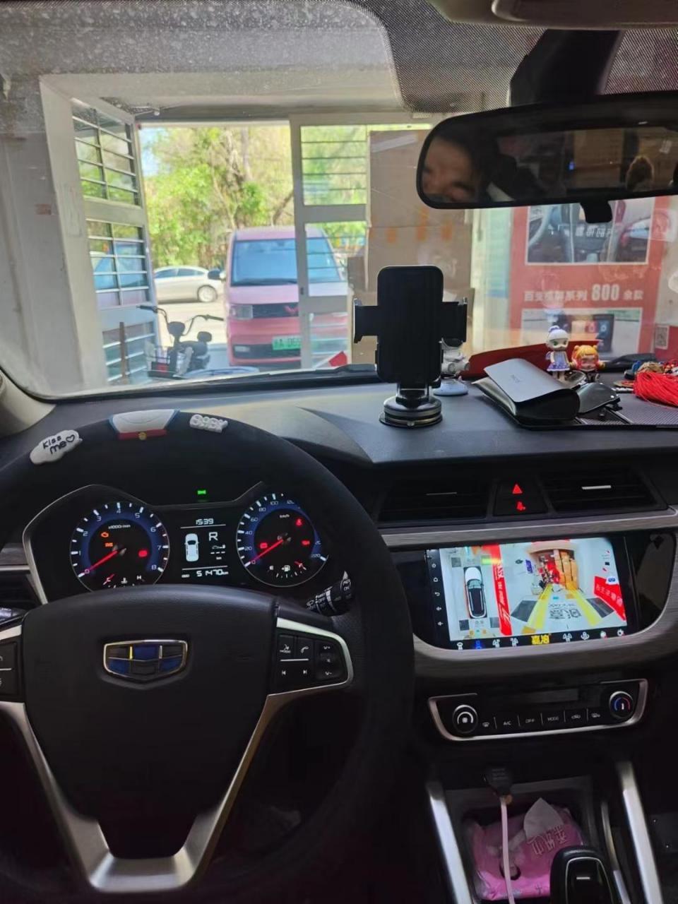 360全景影像.吉利远景x3加装全景导航一体机 完毕施工上车效果