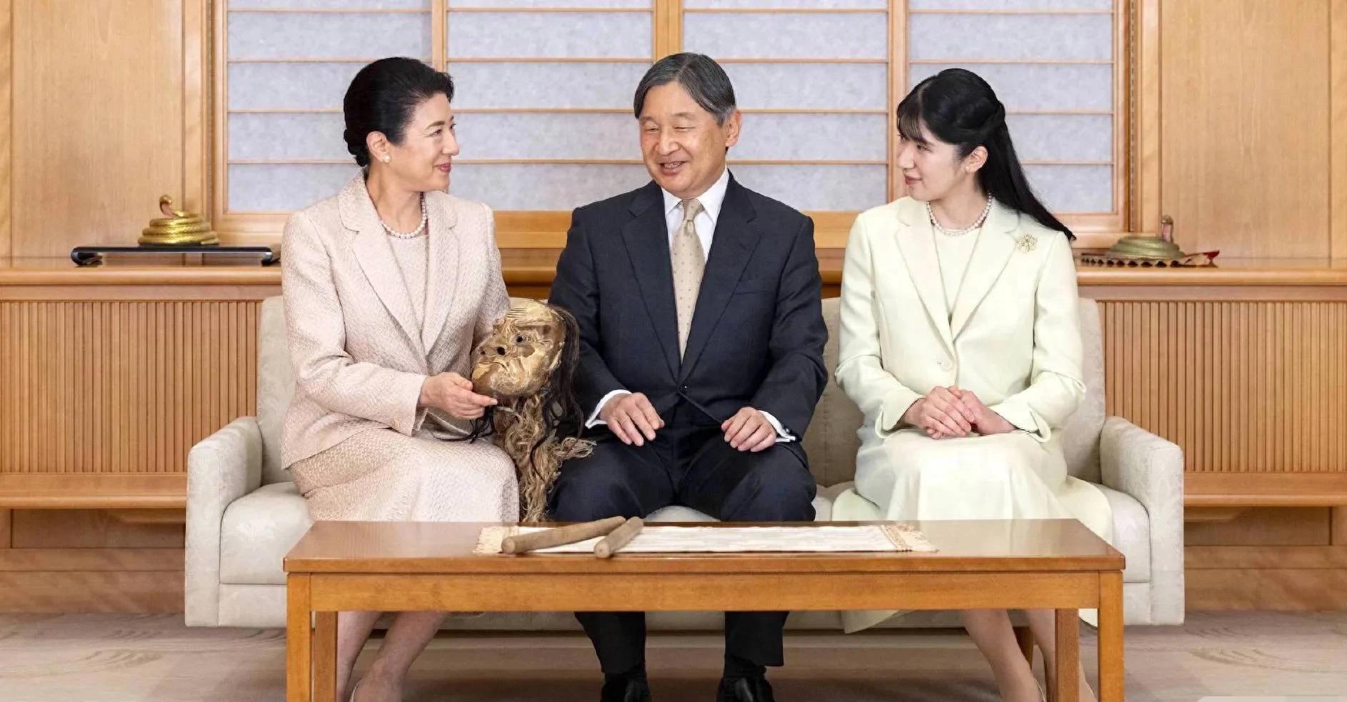日本皇室新年全家福出炉啦!
