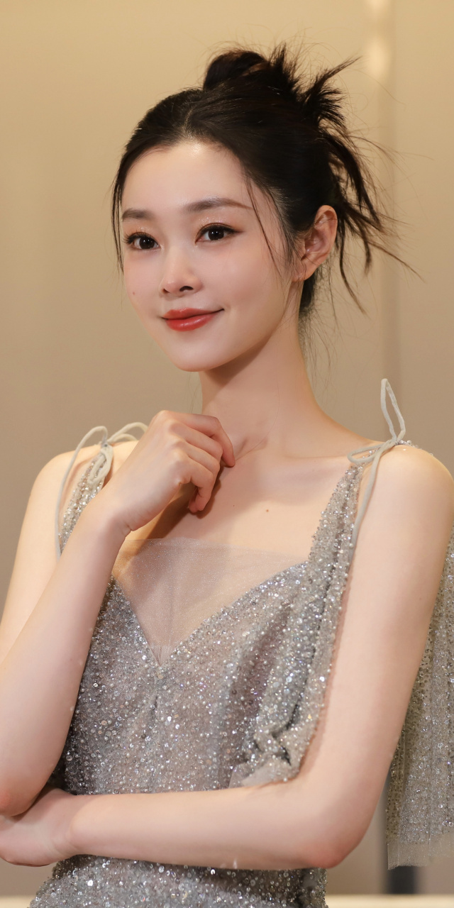 宋轶吊带裙九宫格壁纸写真