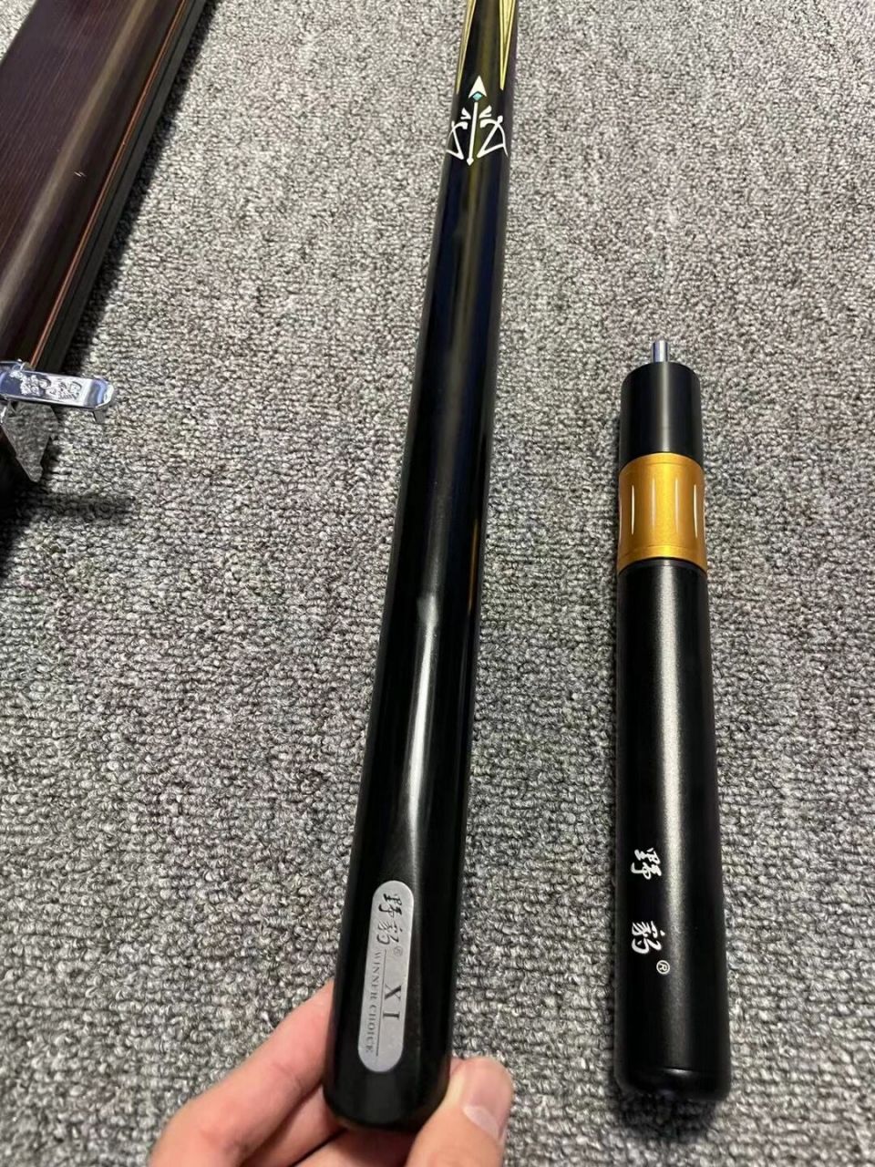 野豹x1 野豹x1,球杆整体成色95新,新款n2开头球杆编号,正常使用痕迹