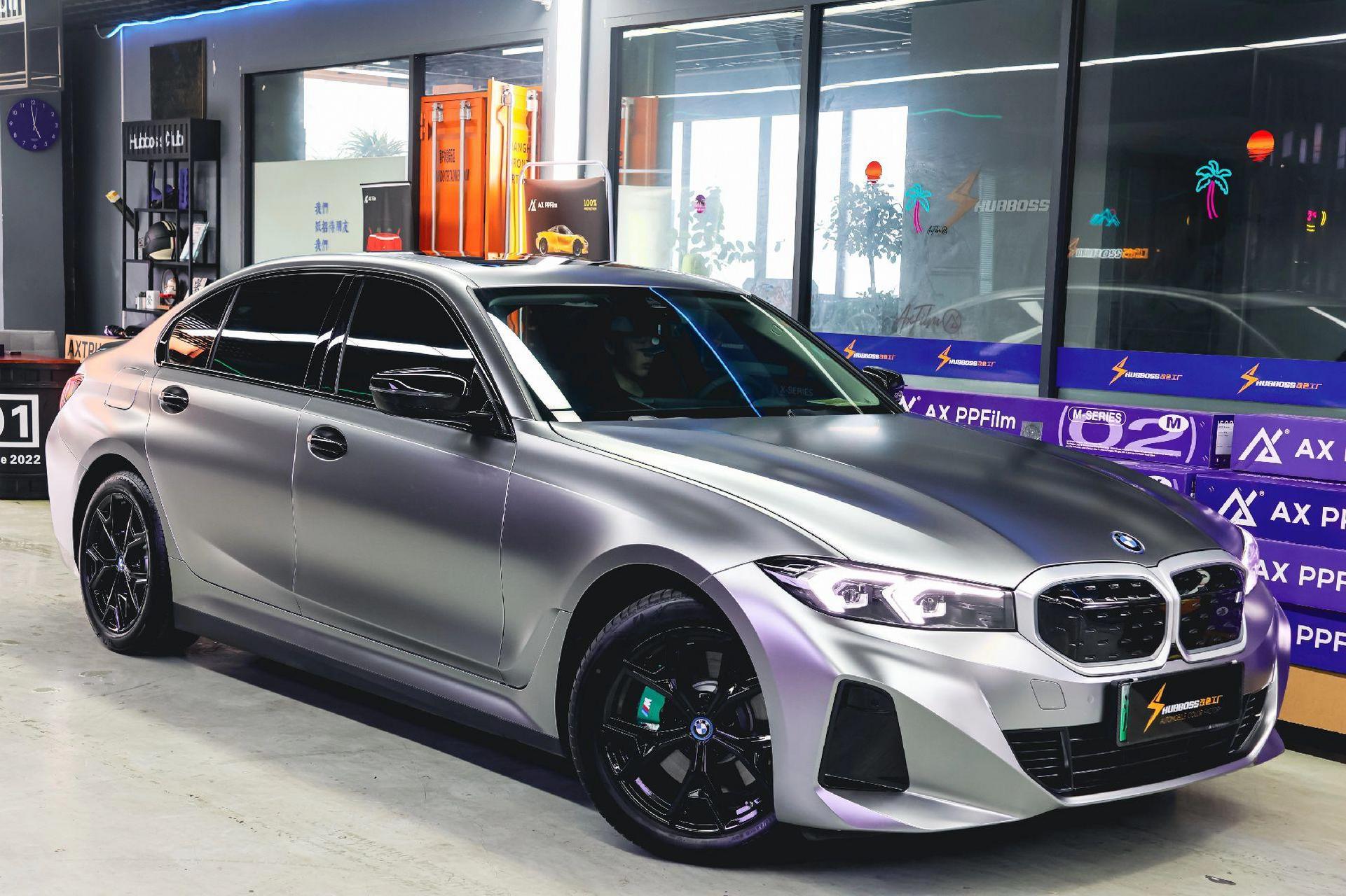 宝马改色哑光液态金属银 轮毂卡钳改色.