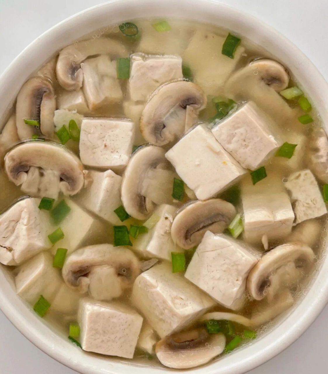 口蘑豆腐汤 已瘦32斤,建议所有女孩子把晚餐换成 它!