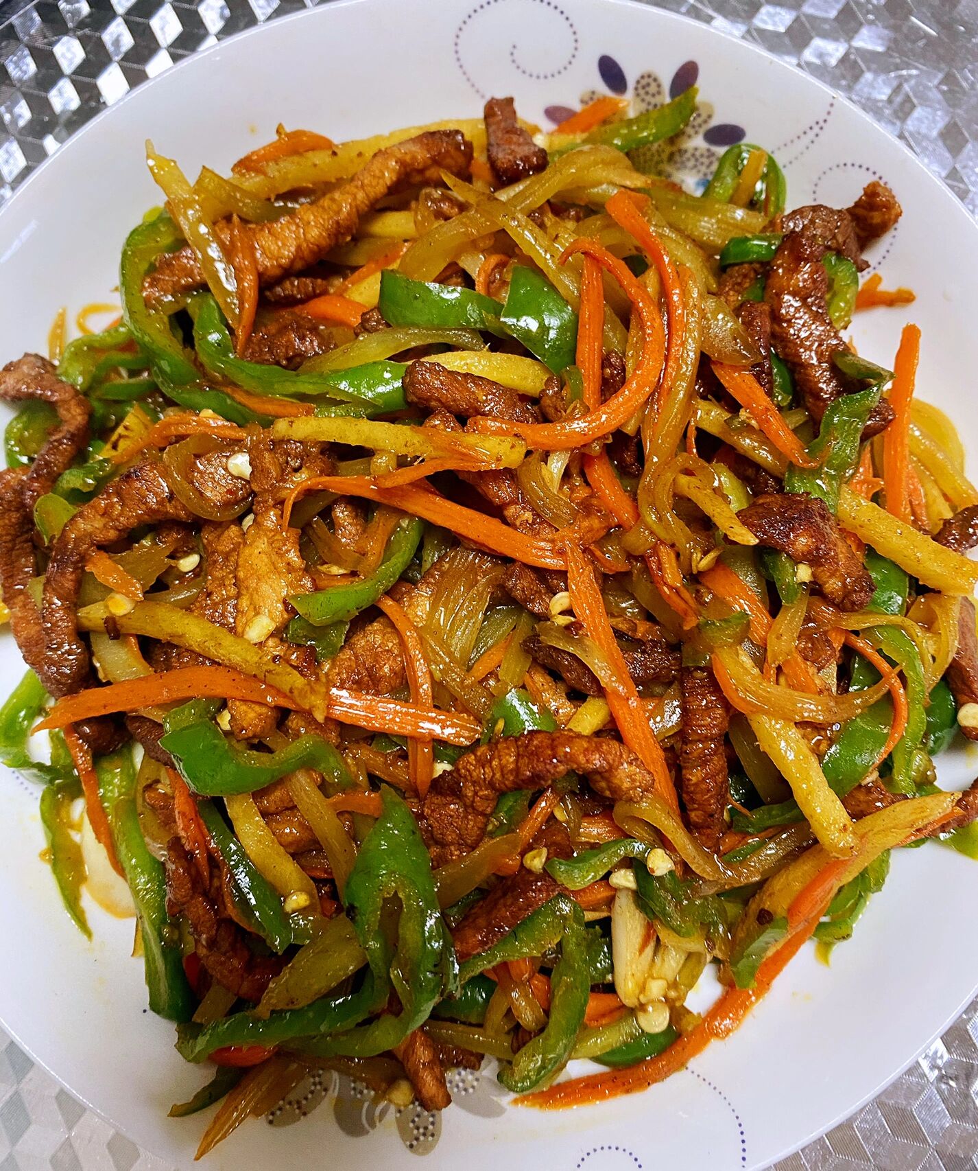 ?莴笋丝炒肉?又一个简单好吃的下饭菜