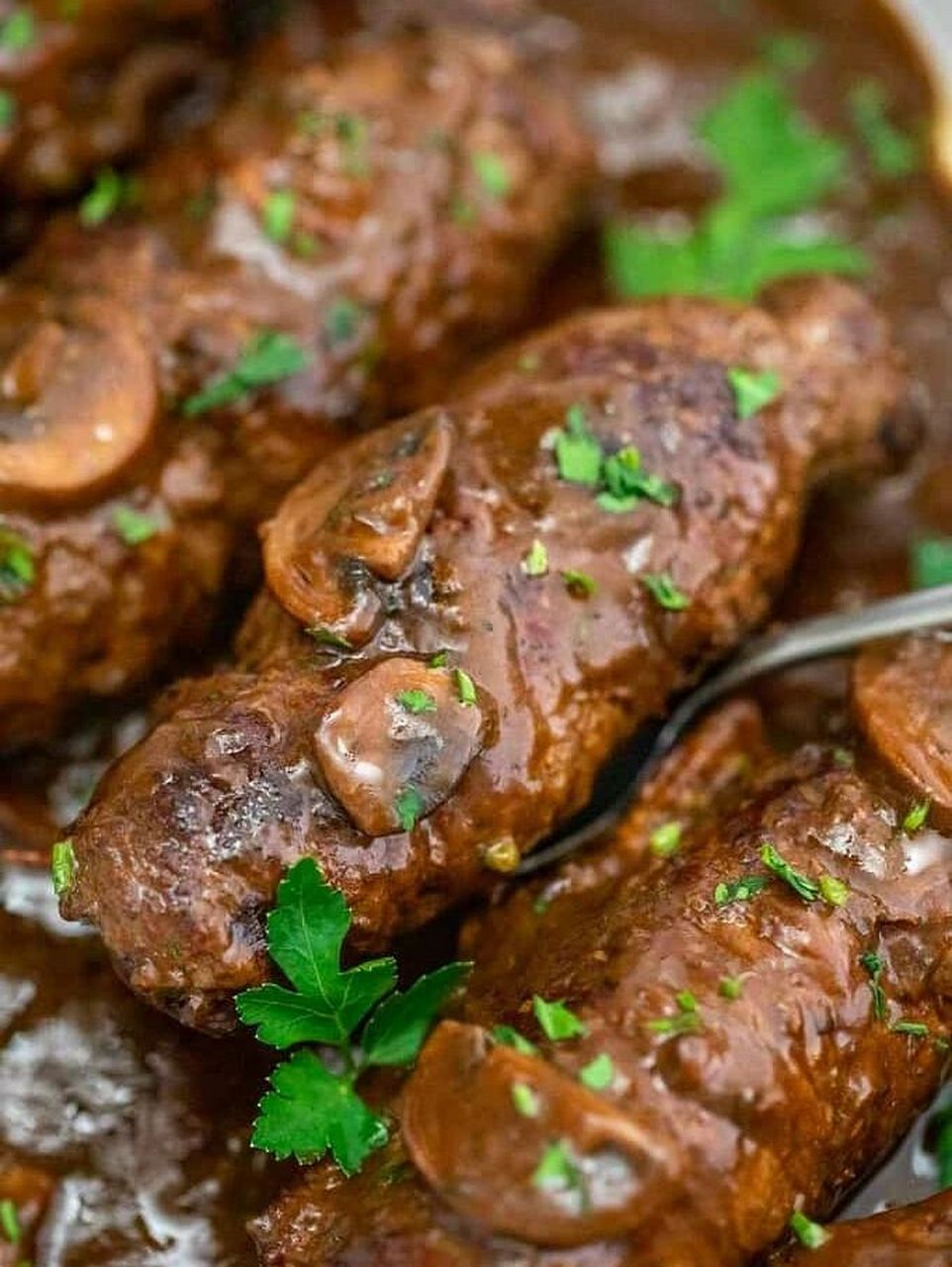 德式牛肉卷 | 在家也可做出高颜值料理94 德国肉卷是用薄牛肉片做成