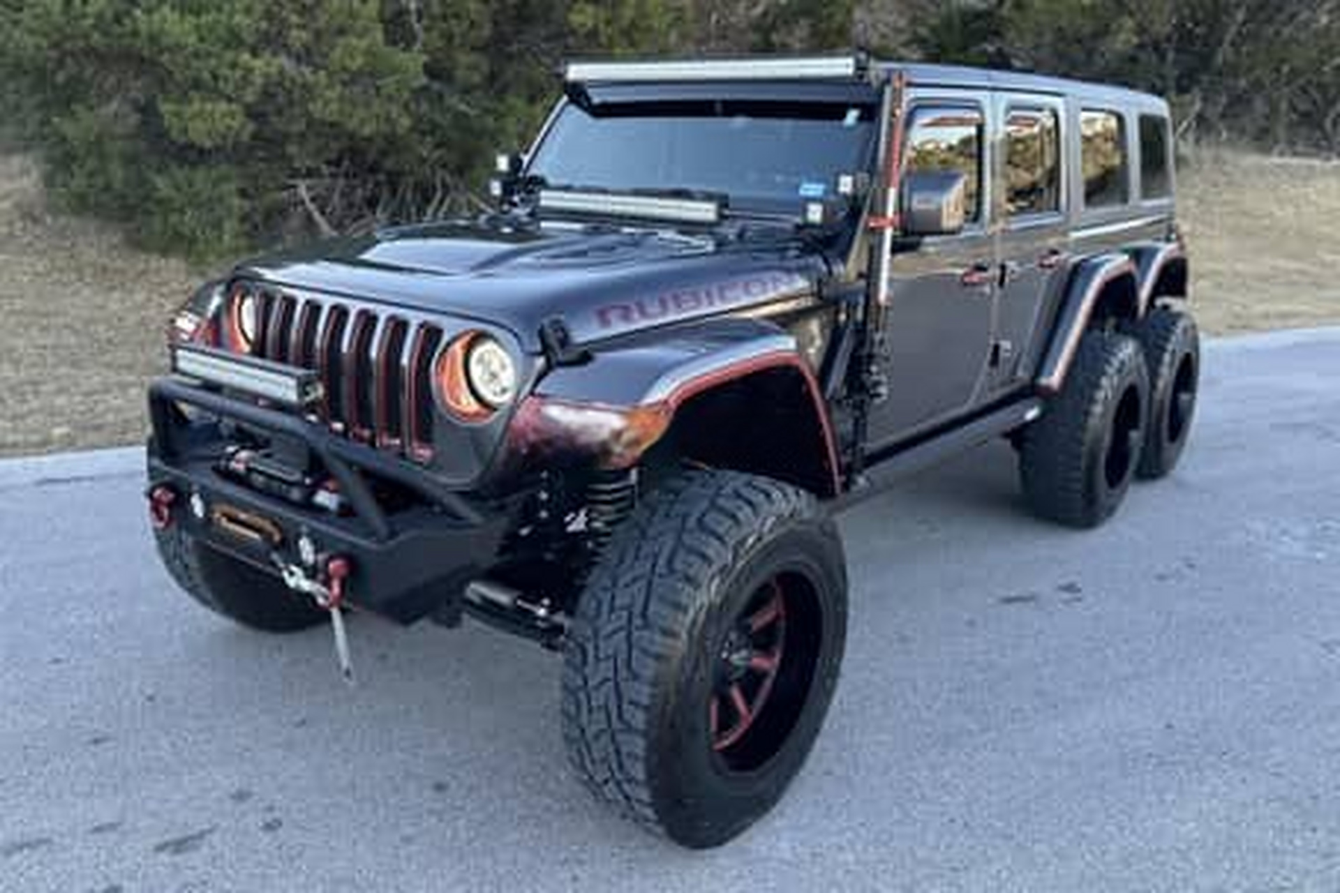 6x6牧马人~没想到发动机还是3.