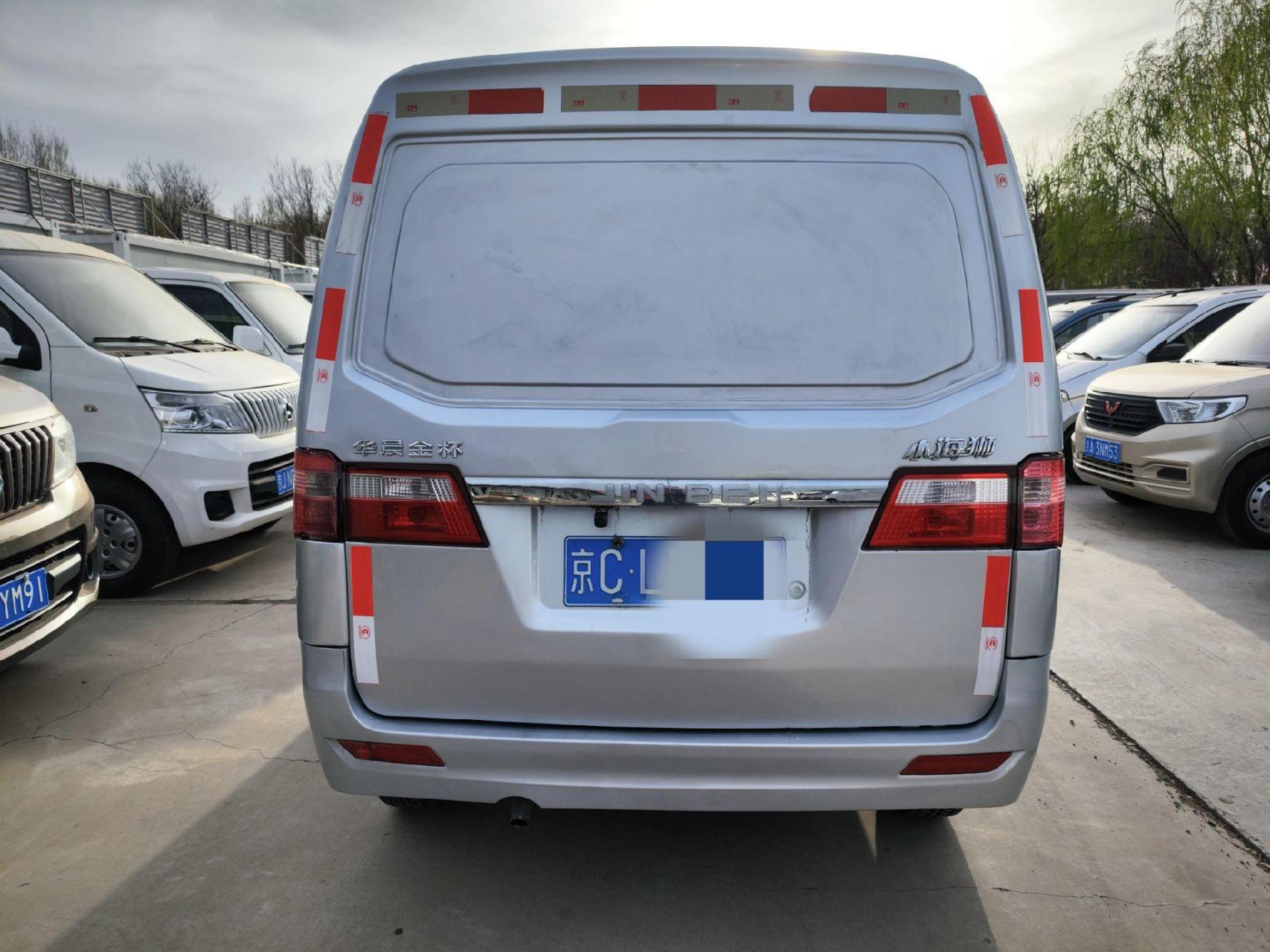 2019年3月金杯小海狮x30两座封闭货车,空调助力转向电动门窗,大屏导航