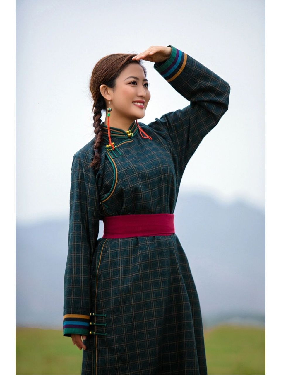 蒙古族女孩真美