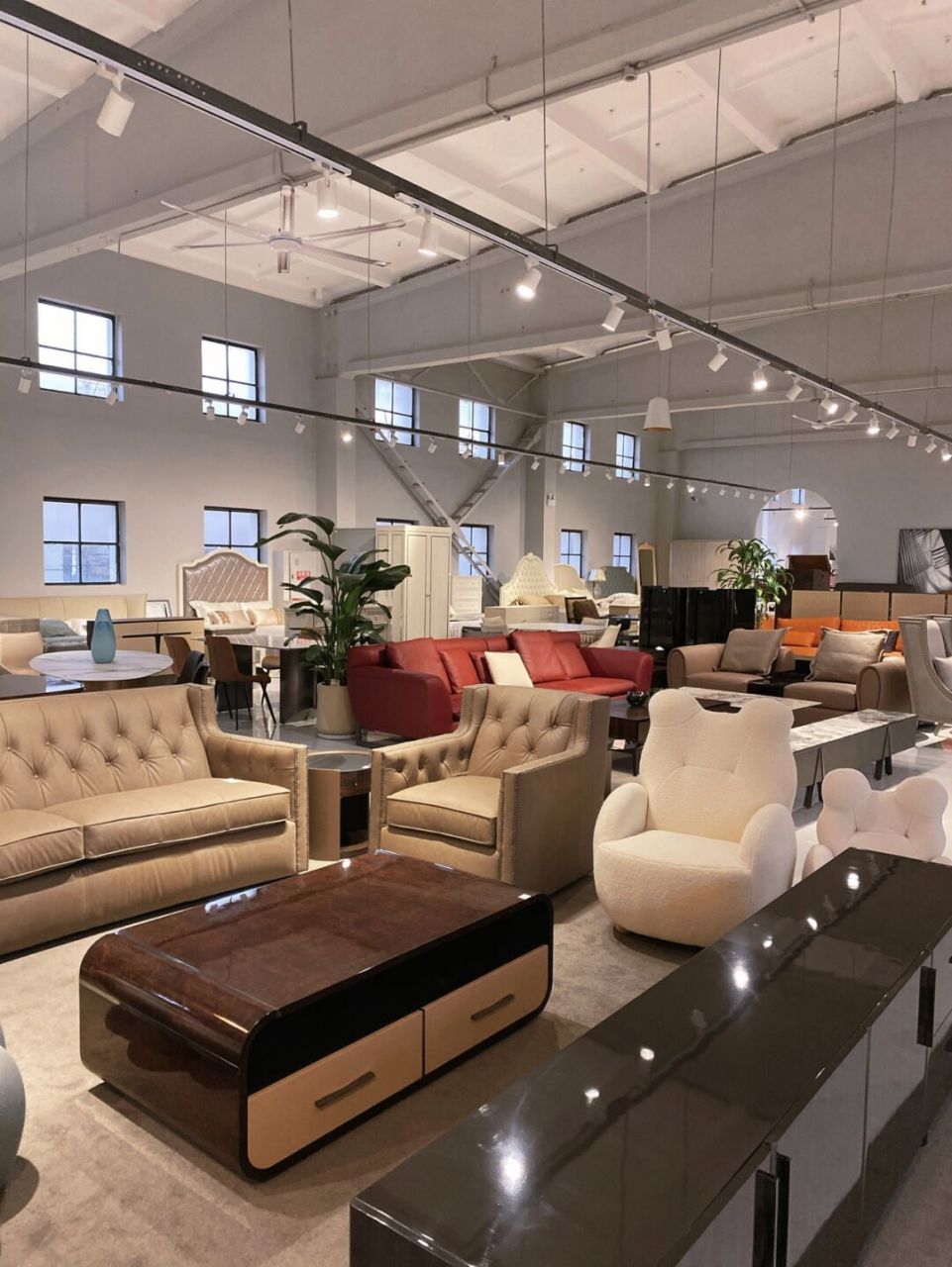 天津探店|东丽3000平的仓储批发外贸家具店爆款手慢无 家里上次装修