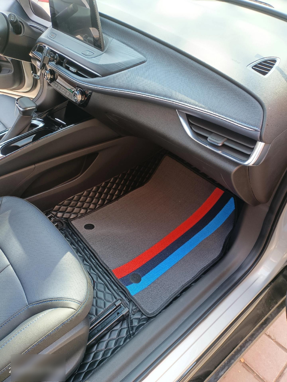 别克微蓝6大包围脚垫