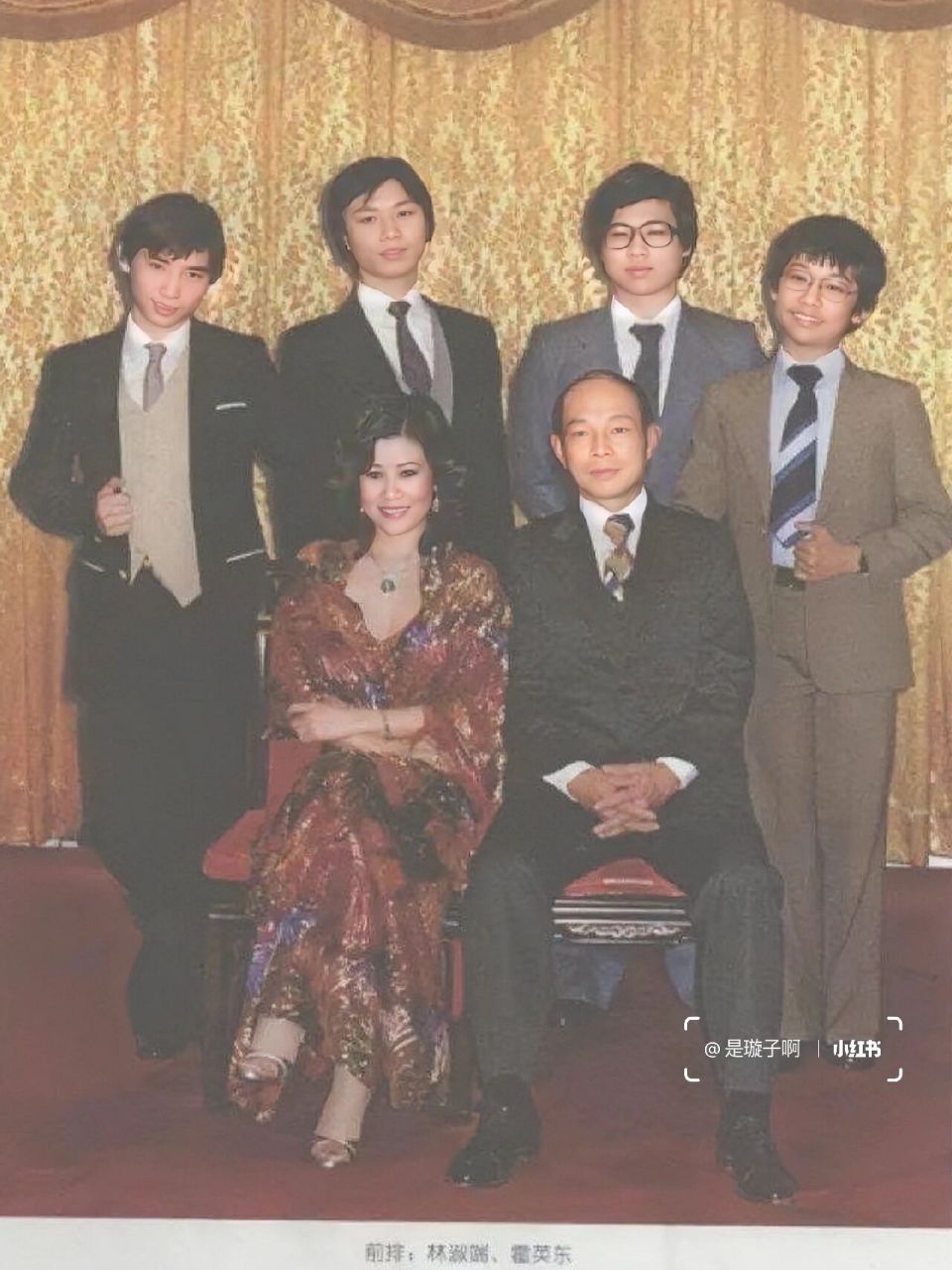 大太太吕燕妮是原配 二太太冯坚妮是他的白月光 	 三太太林淑端是个大