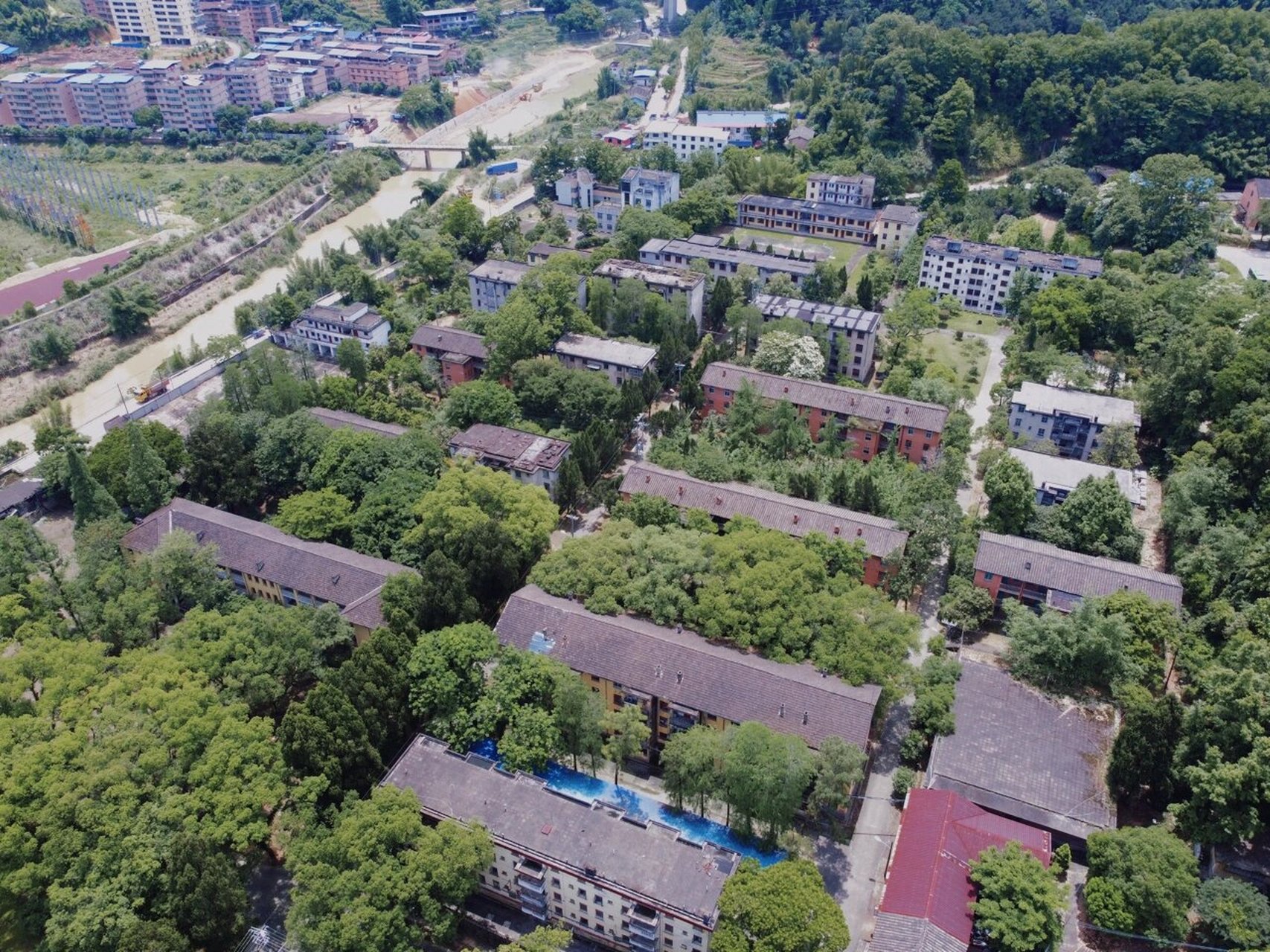 俯瞰一下福建农林大学南平校区 上一次来这里,好像已经是2014年的秋季