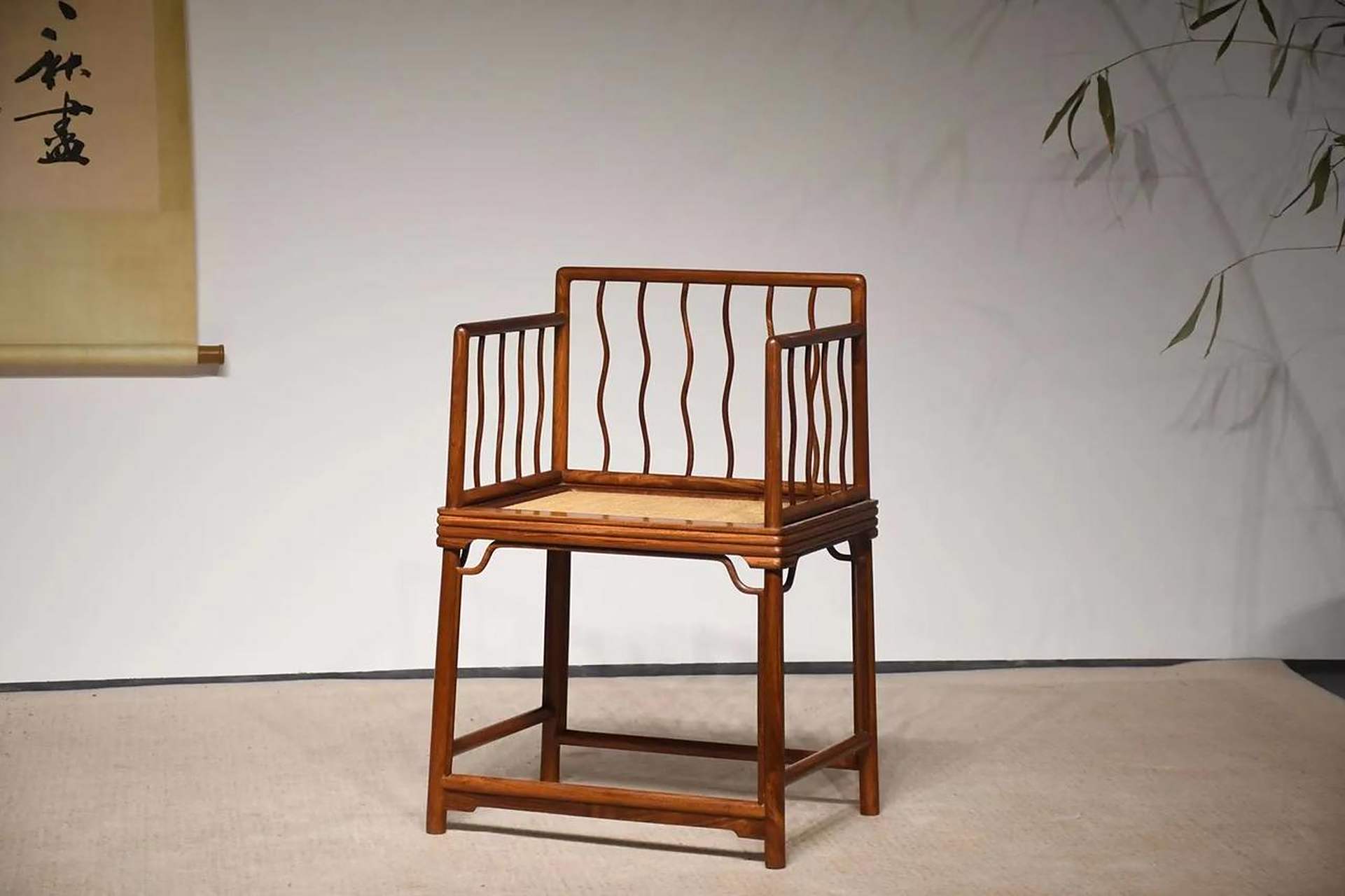 一份古人的浪漫情怀61玫瑰椅 玫瑰椅起源于宋代,发展于明清时期,是