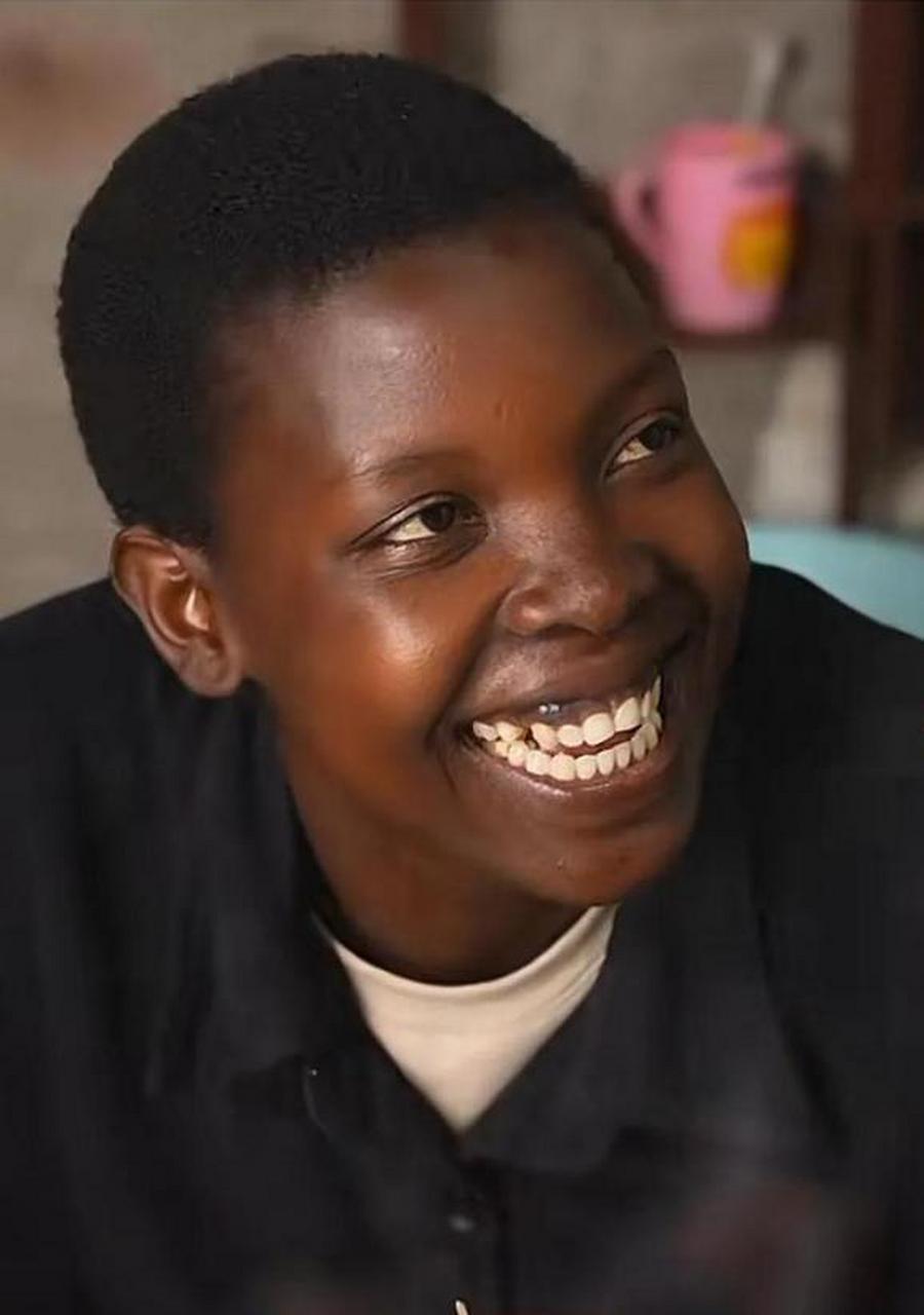 "大家好,我是rose,从非洲乌干达来,嫁到中国农村已经8年了.