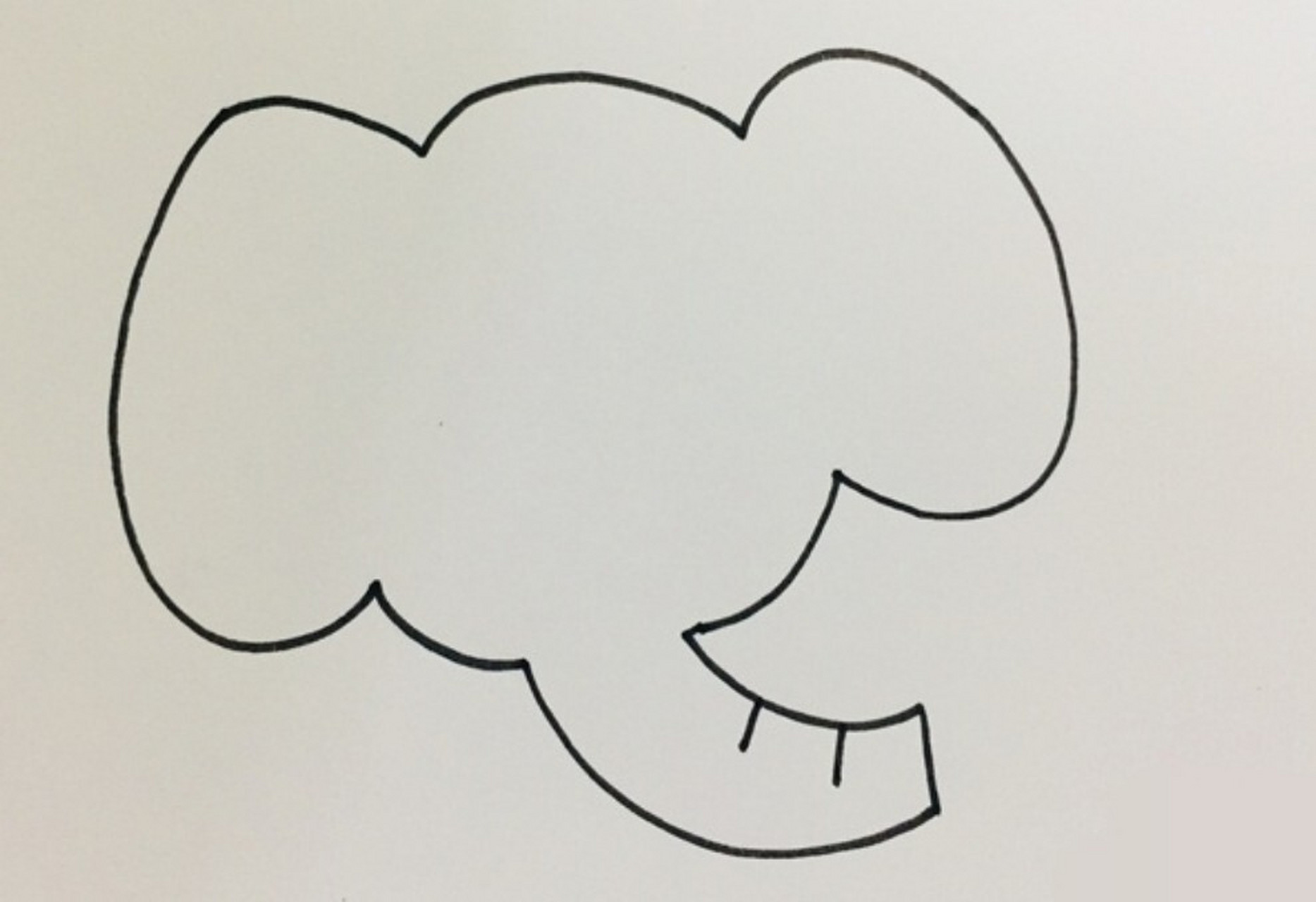 大象简笔画 大象大象,鼻子长长 用它吸水,用它抓糖78 会做游戏,能抓