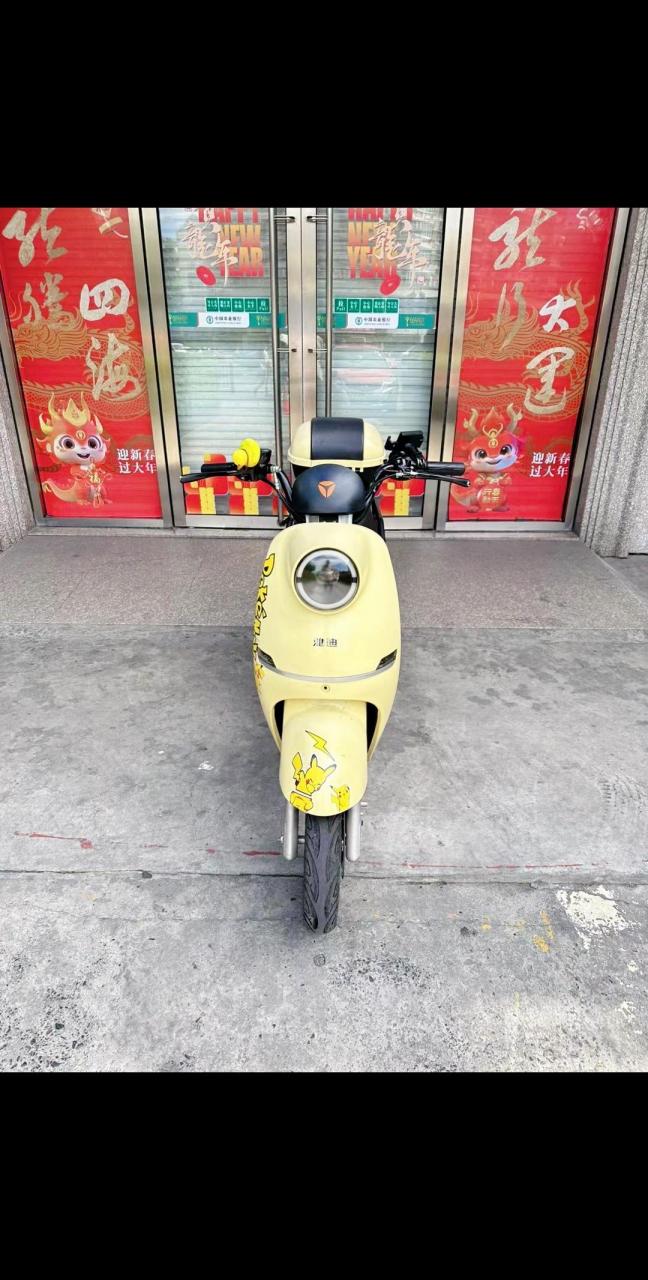 杭州同城出闲置电动车新国标雅迪欧萌,黄牌永久骑行可直接上路行驶