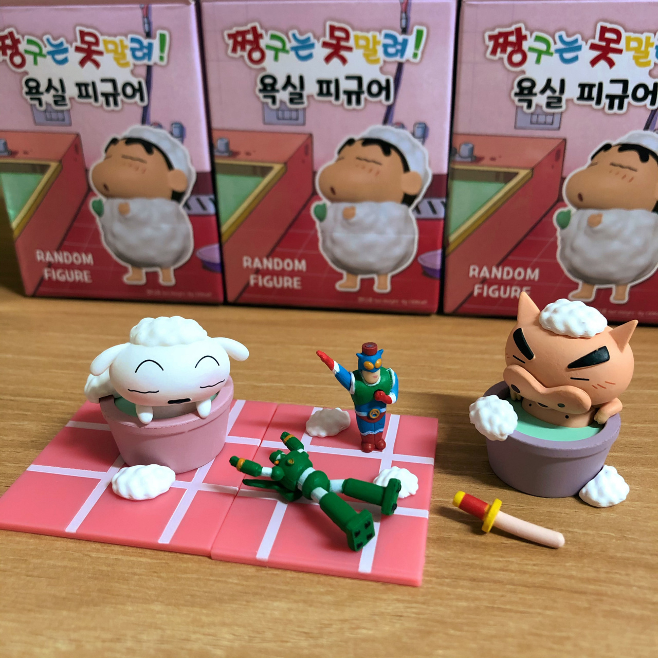 蜡笔小新78新品09浴室盲盒 蜡笔小新韩国新出盲盒!