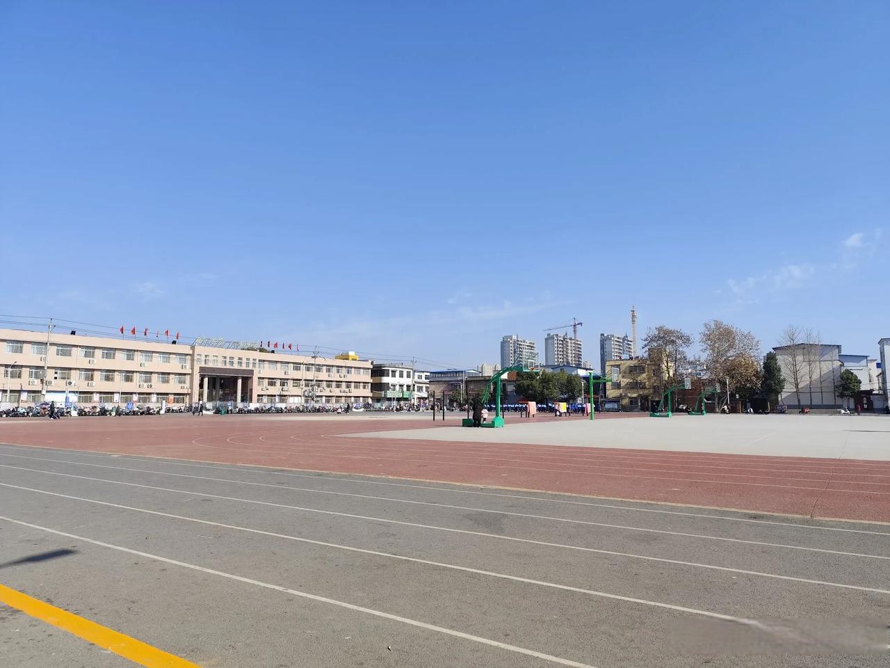 这样的干旱天气,已经 中辉掠杏 