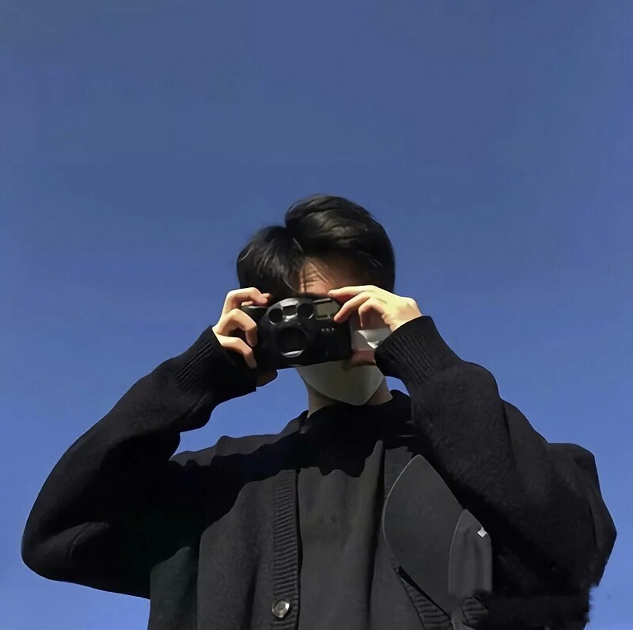 微信男生头像 被爱怎么都是一件值得炫耀和记录的事