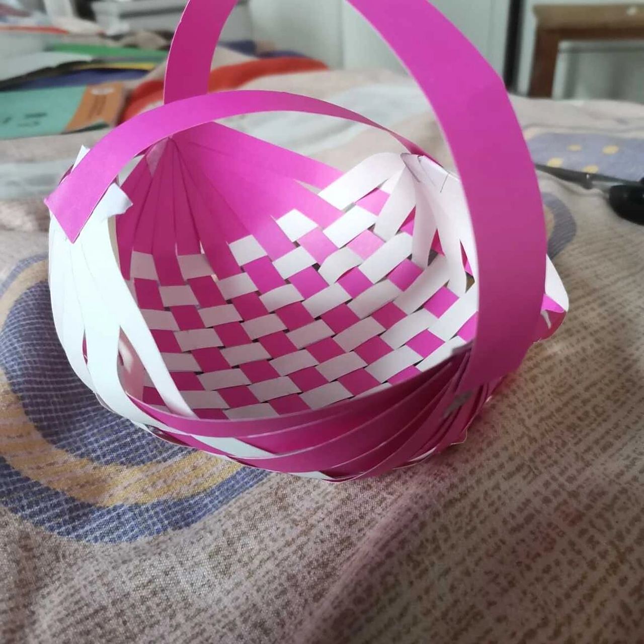 纸条编织篮子