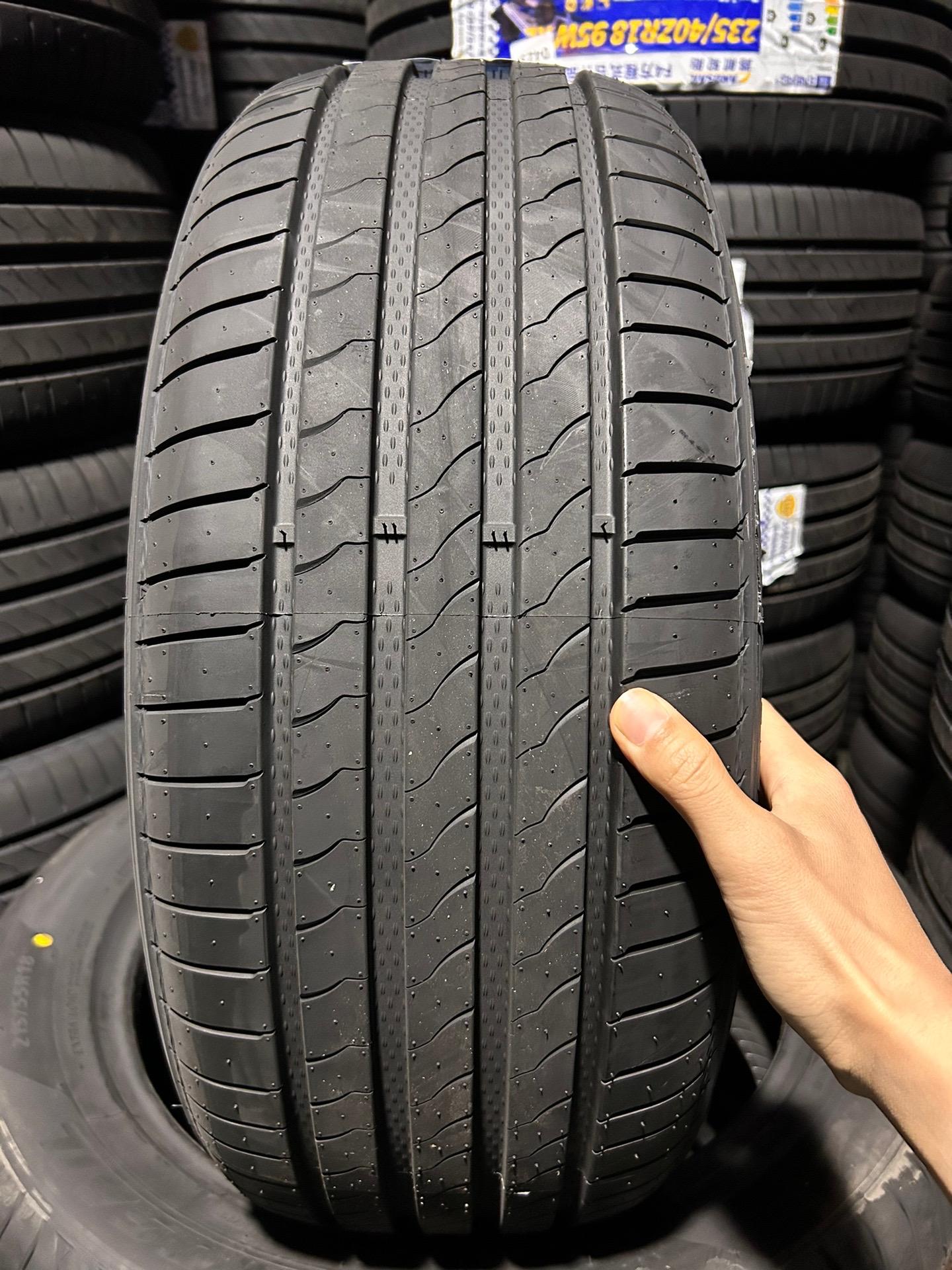 路航迅龙赛车级高性能运动型轮胎 规格:21545zr18  适配车型:昂克赛拉