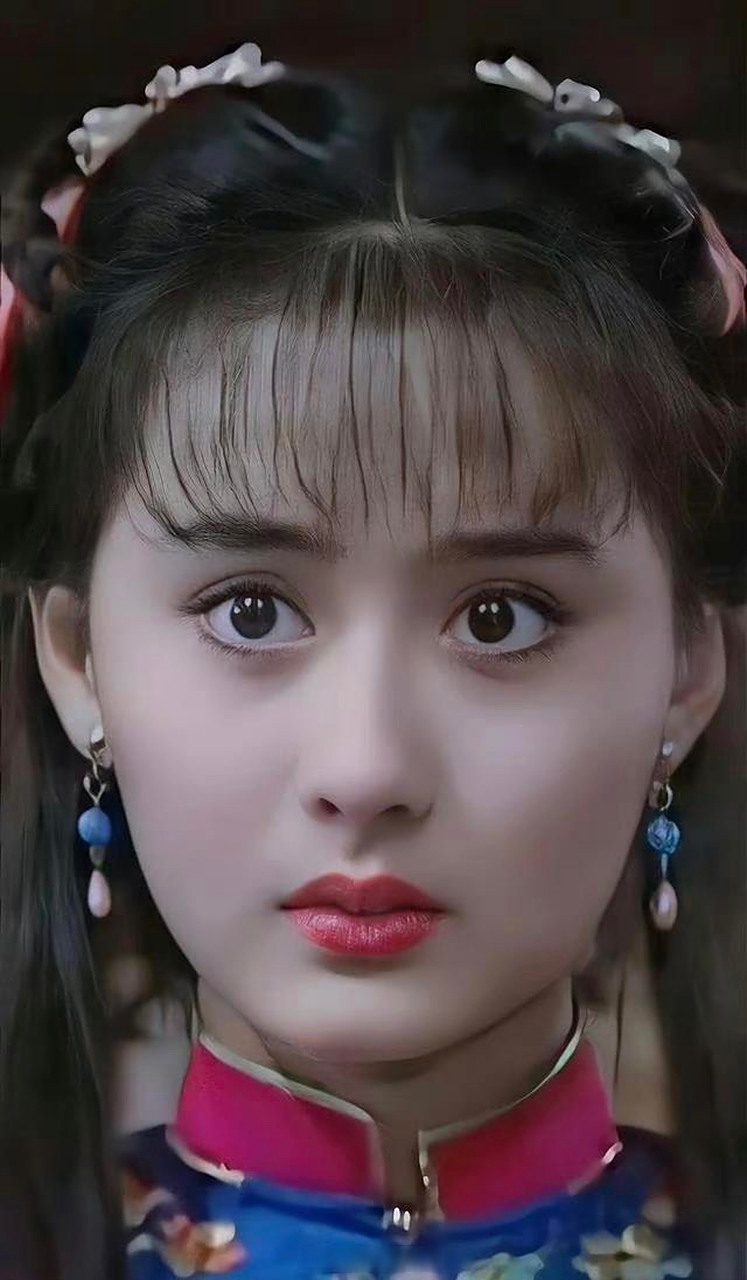 年轻时的陈德容可太美了,颜值简直是娱乐圈之光,感觉现在的小花也很少