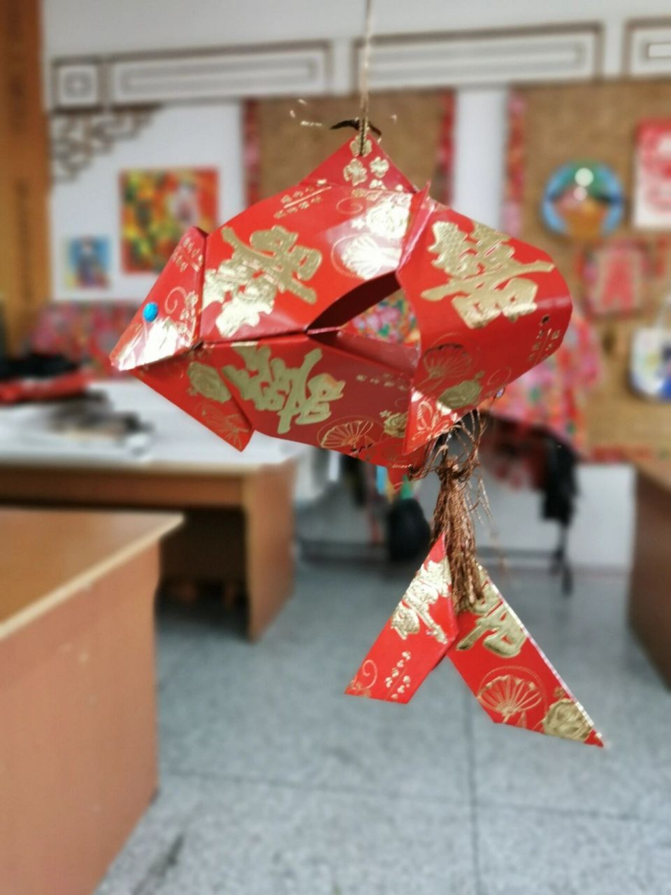 一年级,四年级孩子手工作品—灯笼!