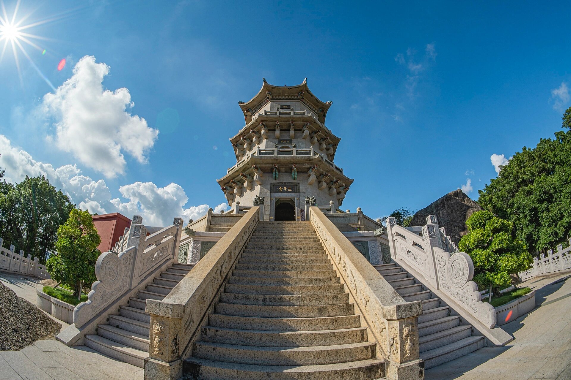 玄武山旅游区 来一波玄武山福星塔的照片,玄武山里的标志性建筑物