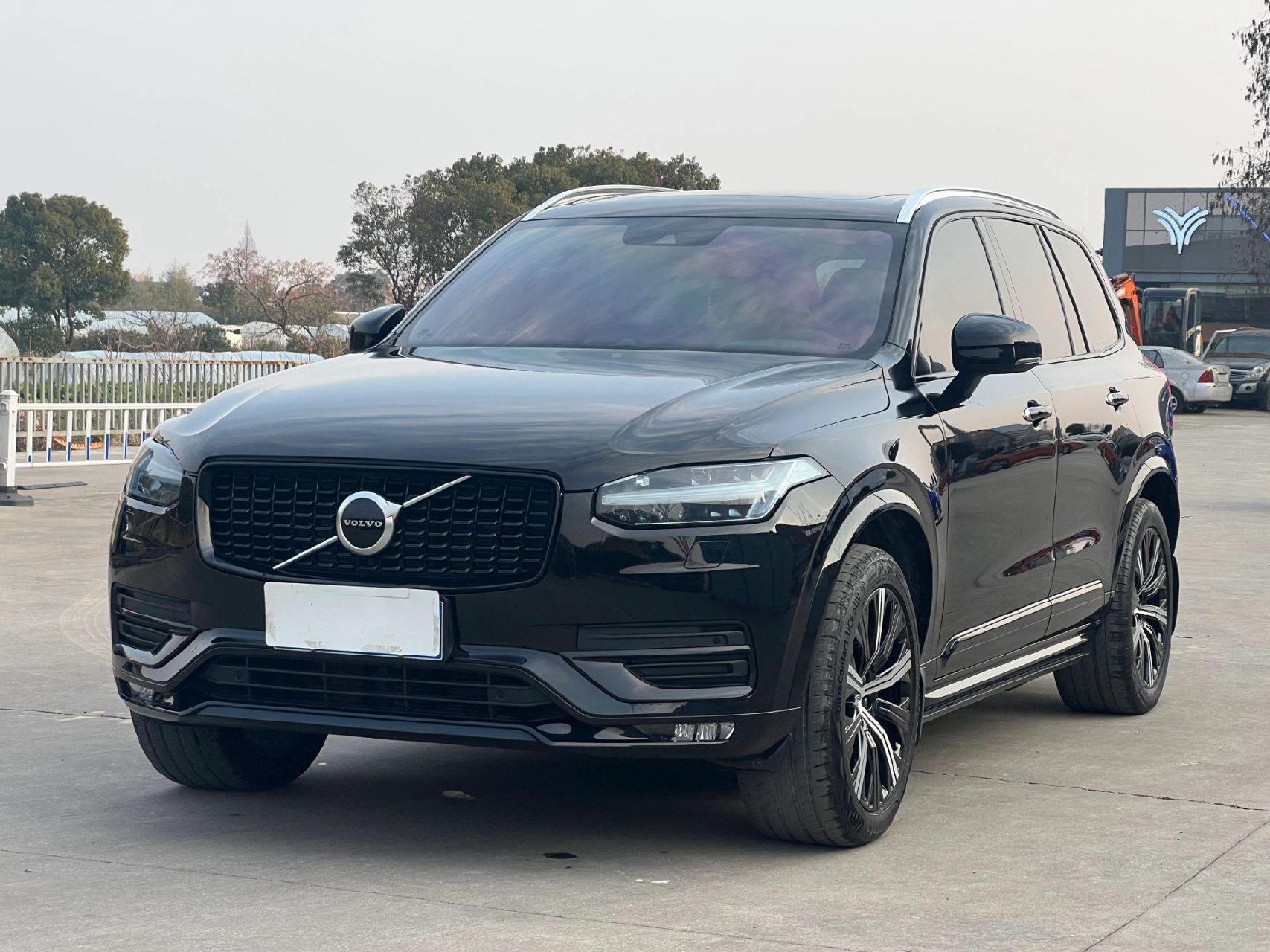 新到21年沃尔沃xc90,b6智逸运动版,指导价:69