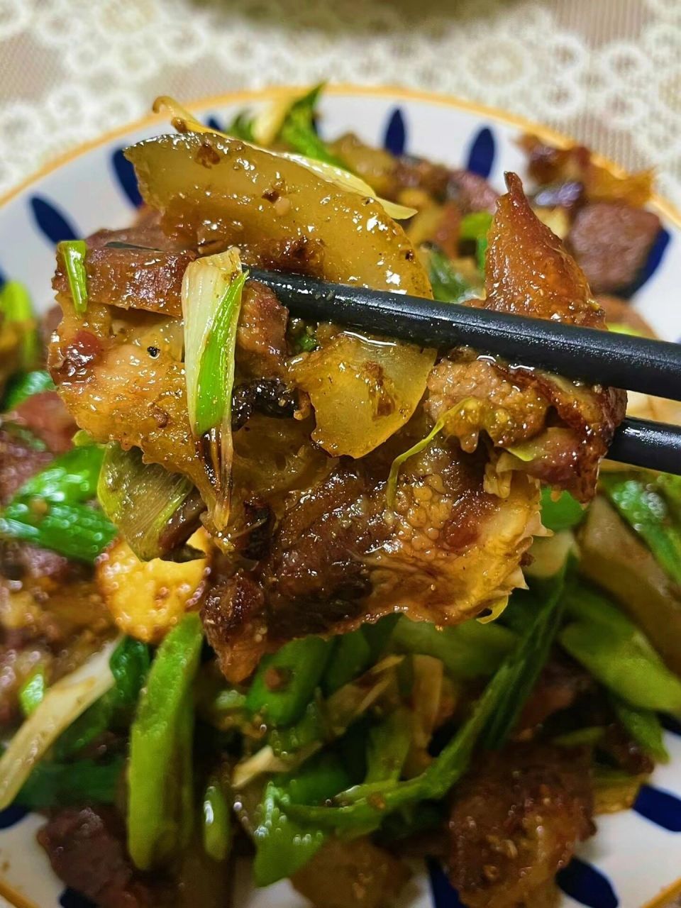 爆炒牛头肉 牛头肉炒出来软软糯糯超好吃,快收藏起来,丰富你的年夜饭