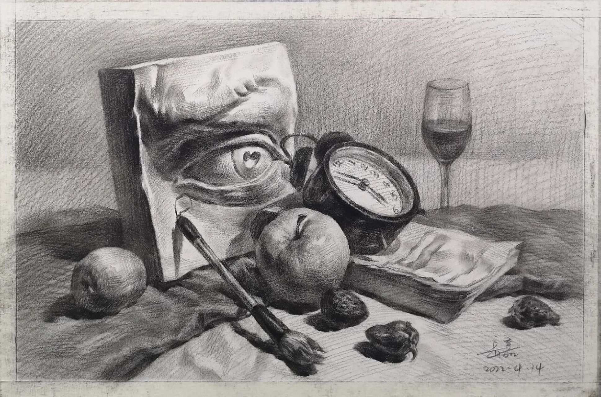 石膏 静物素描示范(有步骤图) 1找基本形:将物体几何化,进行归纳概括