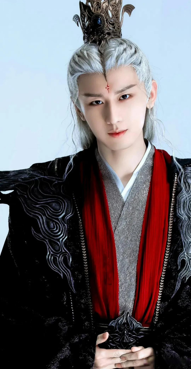 《沉香如屑》成毅-玄夜 《苍兰诀》王鹤棣-东方青苍 《长月烬明》罗云