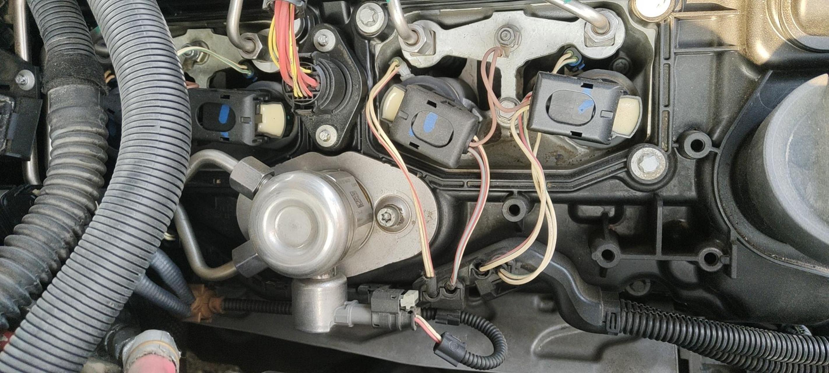 宝马x5  更换高压油泵怠速 偶发性熄火  急加速无力